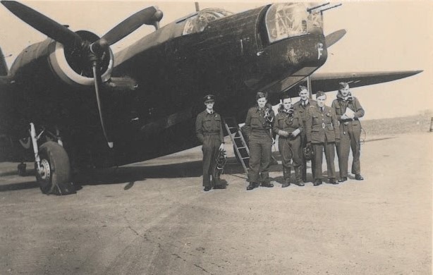 black and white photo of Alan Castles crew
